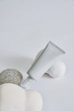 Load image into Gallery viewer, celimax Dual Barrier Skin Wearable Cream 50ml