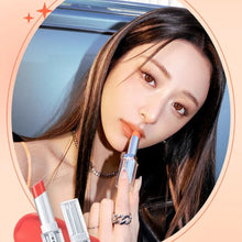 Load image into Gallery viewer, WAKEMAKE Dewy Gel Glaze Stick