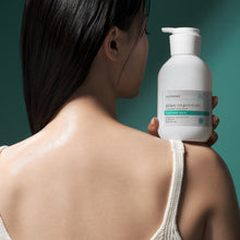 Load image into Gallery viewer, ILLIYOON Cica Acne Clear Body Wash 400ml
