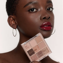 Load image into Gallery viewer, dasique Eyeshadow Palette - 10 Autumn Breeze