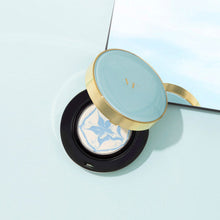 Load image into Gallery viewer, VT Essence Sun Pact SPF50+ PA+++ 11g