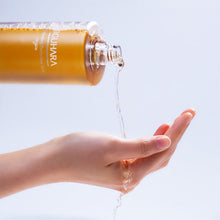 Load image into Gallery viewer, MIGUHARA Ultra Whitening Perfection Skin Origin 400ml