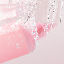 Load image into Gallery viewer, APRILSKIN Pink Aloe Vitamin C Soothing & Brightening Toner 250ml