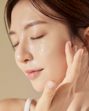 Load image into Gallery viewer, su:m37 Micro-Active Brightening Ampoule 15ml