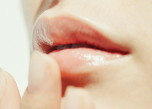 Load image into Gallery viewer, su:m37 Skin Stay Moisture Lipcerin 15ml