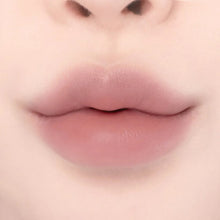 Load image into Gallery viewer, lilybyred Smiley Lip Blending Stick 0.8g