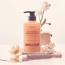 Load image into Gallery viewer, KUNDAL EAU THERMALE SPA SCRUB BODY WASH 500ml #COZY DARRELING