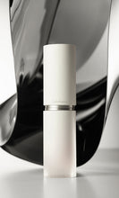 Load image into Gallery viewer, Sulwhasoo The Ultimate S Serum 50ml