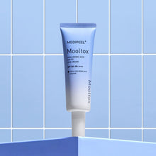 Load image into Gallery viewer, MEDIPEEL Hyaluronic Acid Mooltox Air Fit Sun Cream SPF 50+PA++++ 50ml