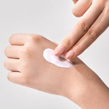 Load image into Gallery viewer, MEDIPEEL Hyaluronic Acid Mooltox Air Fit Sun Cream SPF 50+PA++++ 50ml