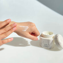 Load image into Gallery viewer, Dr.Althea Rapid Firm Sculpting Cream 45ml