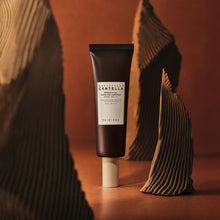 Load image into Gallery viewer, SKIN1004 MADAGASCAR CENTELLA PROBIO-CICA GLOW SUN AMPOULE SPF 50+ PA++++50ml