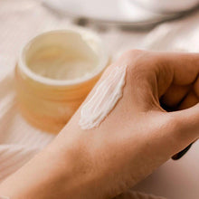 Load image into Gallery viewer, Dr.Ceuracle Royal Vita Propolis 33 Cream 50g