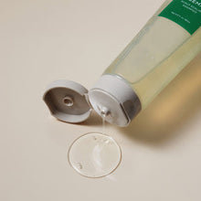 Load image into Gallery viewer, AROMATICA Rosemary Scalp Scaling Shampoo 180ml