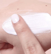 Load image into Gallery viewer, COSNORI Whitening Dress Cream 50ml