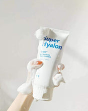 Load image into Gallery viewer, VT Super Hyalon Foam Cleanser 300ml