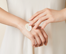 Load image into Gallery viewer, isoi Bulgarian Rose Intensive Energizing Cream EX 60ml