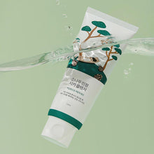 Load image into Gallery viewer, Round Lab Pine Calming Cica Cleanser 150ml
