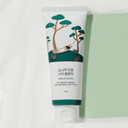 Round Lab Pine Calming Cica Cleanser 150ml