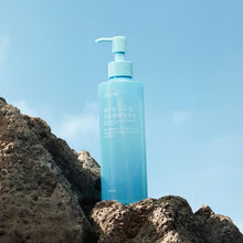 Load image into Gallery viewer, Shingmulnara Jeju Sparkling Water Pore Deep Cleansing Oil 250ml
