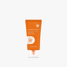 Load image into Gallery viewer, papa recipe Bombee Moist Sun Essence SPF50+ PA+++ 50ml
