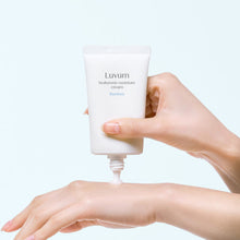 Load image into Gallery viewer, Luvum Bamboo Hyaluronic Moisture Cream 70ml
