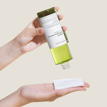 Load image into Gallery viewer, [MARY &amp; MAY] Vegan CICA Tea Tree Toner Special Set (200ml+30ml+Eye cream 12g)
