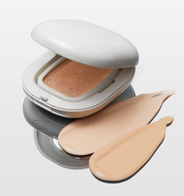 Load image into Gallery viewer, medicube Pro Glutathione Velvet Cushion SPF50+ 15g
