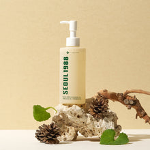 Load image into Gallery viewer, K-SECRET SEOUL 1988 Cleansing Oil : Pine Cica 1% + Probiotics 200ml
