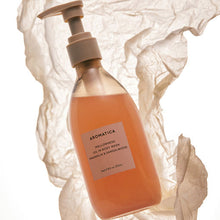 Load image into Gallery viewer, AROMATICA Mellowness Oil In Body Wash Magnolia &amp; Sandalwood 290ml
