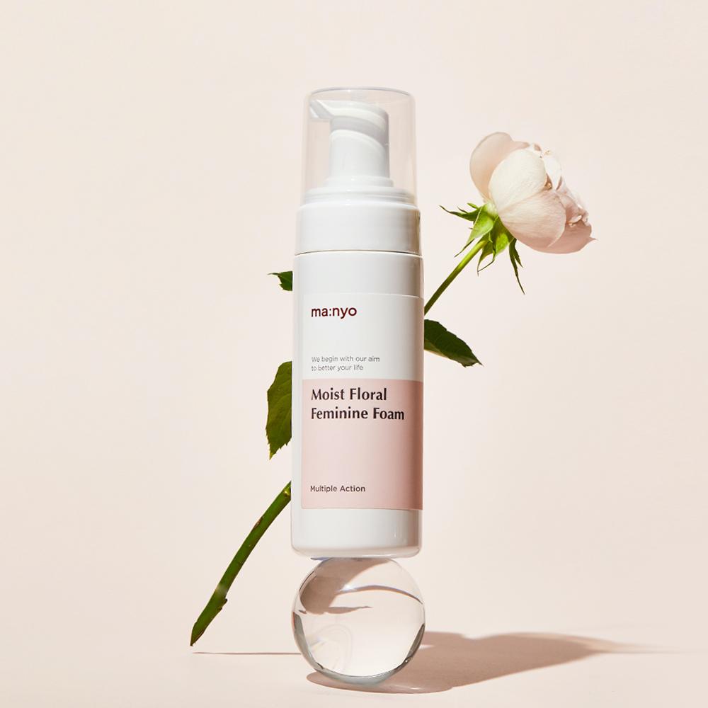 Manyo Factory Moist Floral Feminine Foam Cleanser Feminine Wash 150ml