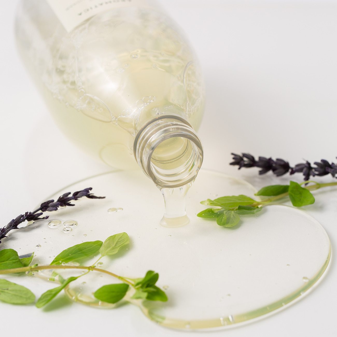 AROMATICA Serene Body Wash Lavender & Marjoram 300ml
