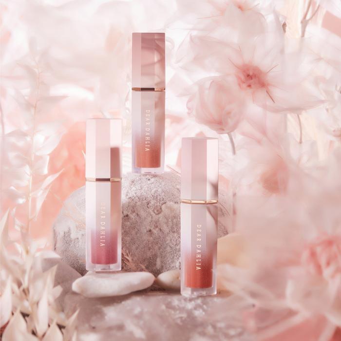 [DEAR DAHLIA] BLOOMING EDITION Petal Touch Plumping Lip Velour 3.8g #Tickle