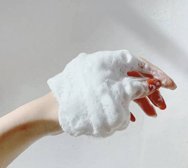 VT Super Hyalon Foam Cleanser 300ml