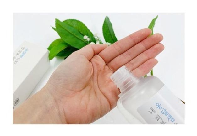 isoi Toner, A Bottled Oasis For Your Skin 130ml