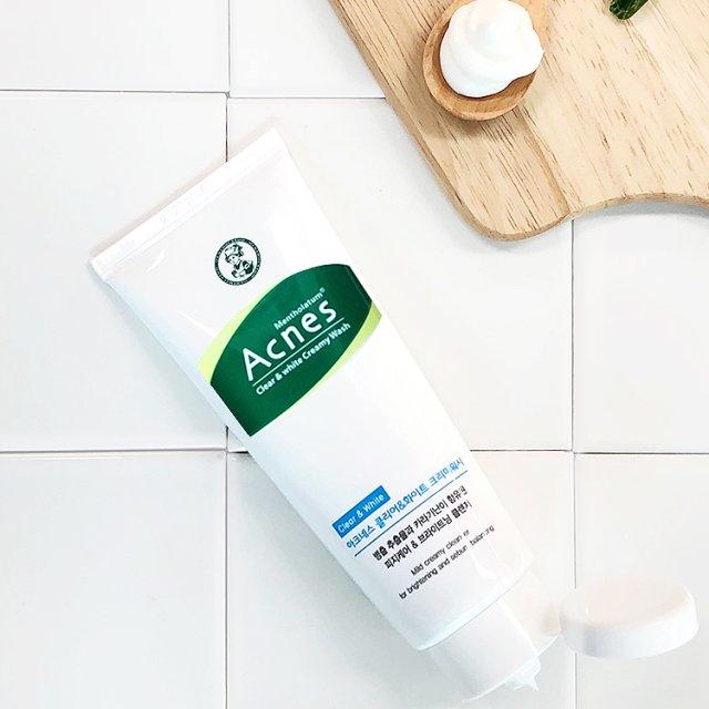 Acnes Clear and White Creamy Wash 100g
