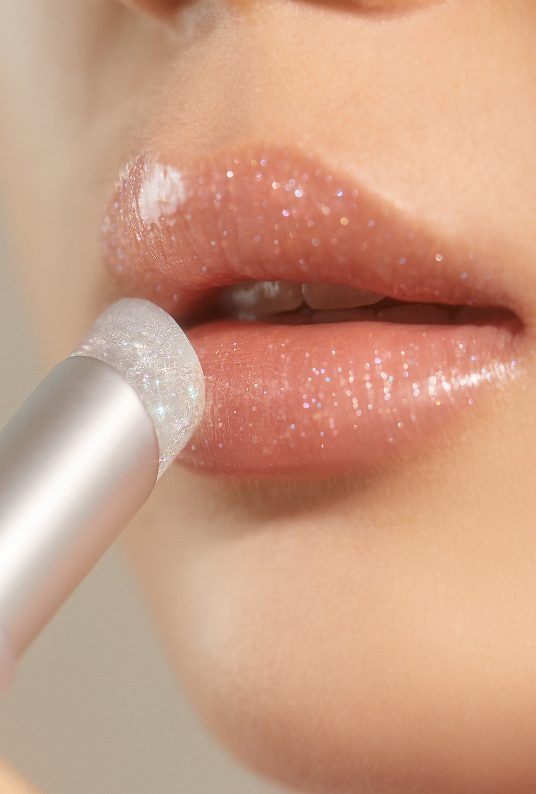 UNLEASHIA Glittery Wave Lip Balm 4.5g #N°1 Netlike